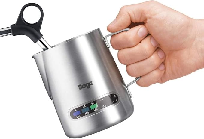 Sage Temp Control Jug detail – LCD temperatuurmeter melkkan barista