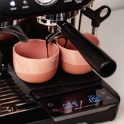 Weegschaal detail display – precisie 0.1g timer voor koffie brouwen