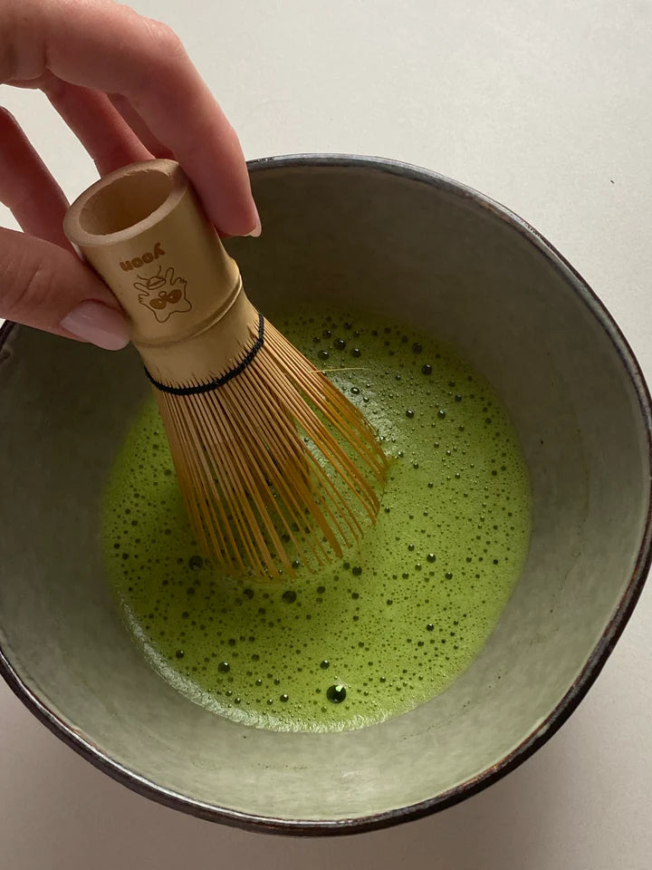 Bamboe chasen detail – 100-tand matcha garde voor perfecte matcha bereiding