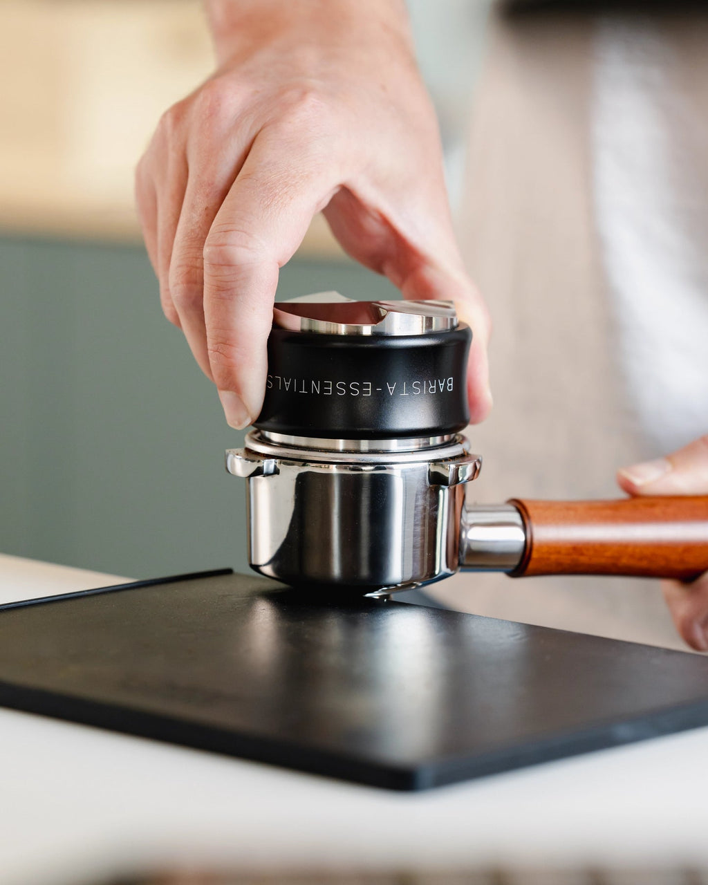 Tamper combinatie bovenaanzicht – koffiemeel egaal verdelen portafilter