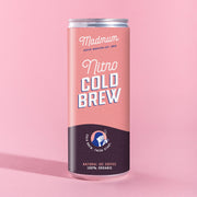 Nitro Cold Brew gieten – zijdeachtige textuur nitro koffie Madmum